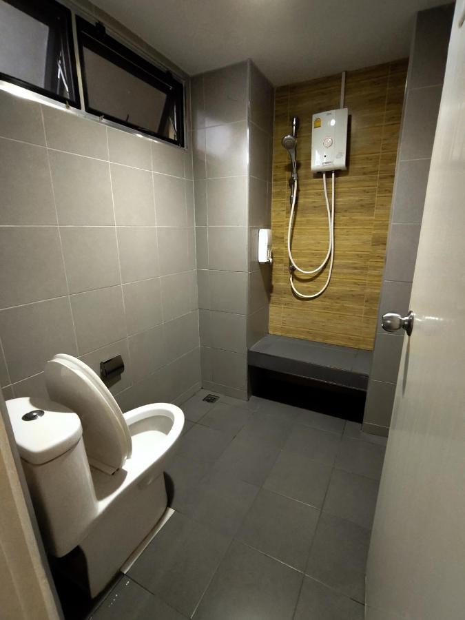 Srisomthai Hotel Ubon Ratchathani Exterior photo