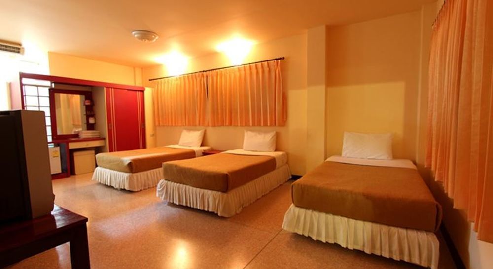 Srisomthai Hotel Ubon Ratchathani Exterior photo